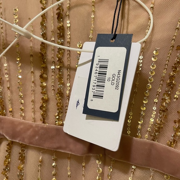 Marchesa | beaded nude gown w/ sheer cape - Picture 10 of 12